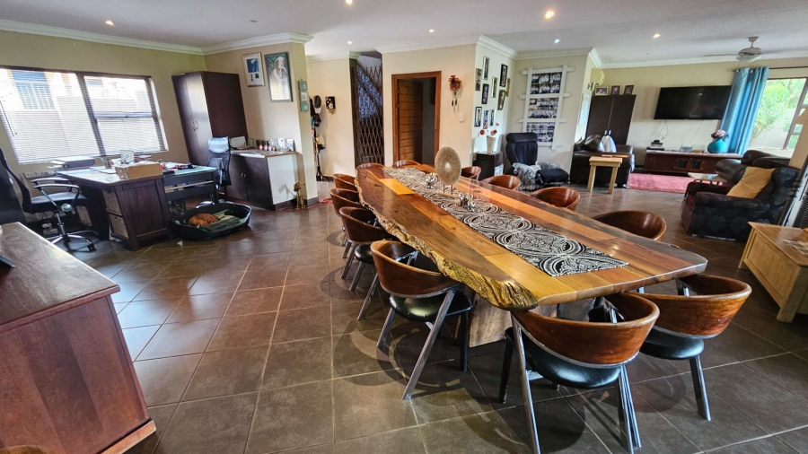 2 Bedroom Property for Sale in Kosmos North West